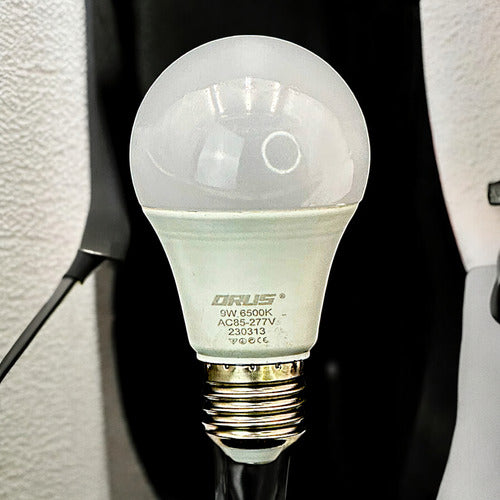 Bombillo Led 9w 120-220v Orus