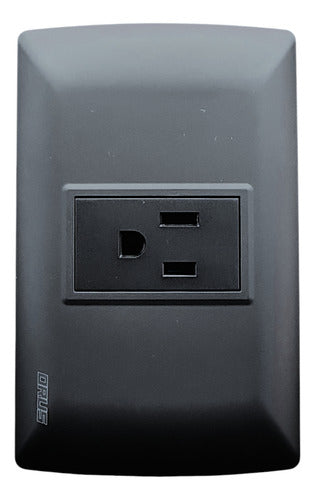 Toma Sencillo C/tierra Negro Mate 15amp Orus