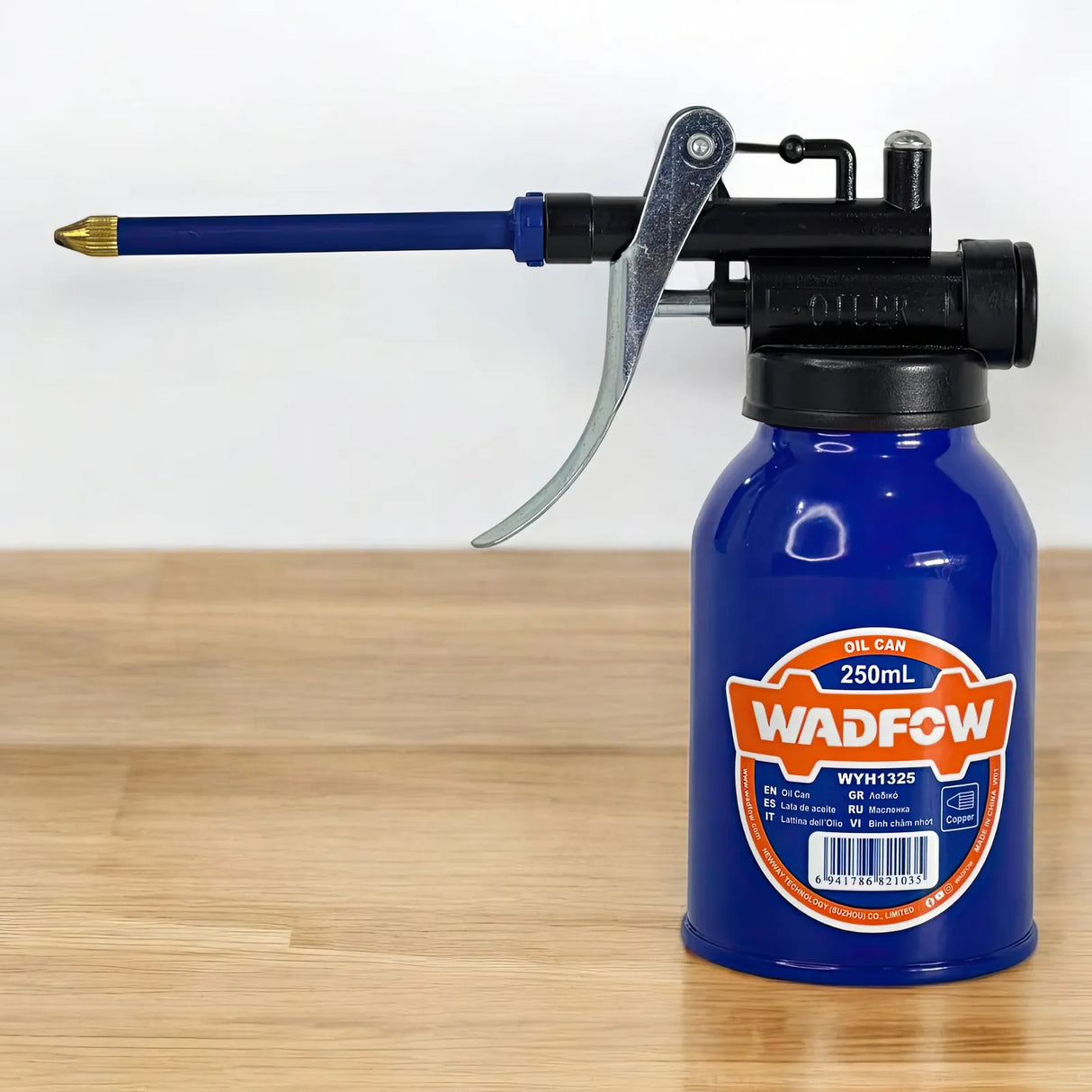 ACEITERA DE METAL 250ML C/BOQUILLA  WADFOW
