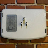 Protector Voltaje Vitron 3 Tomas 120v Equipos Electrónicos