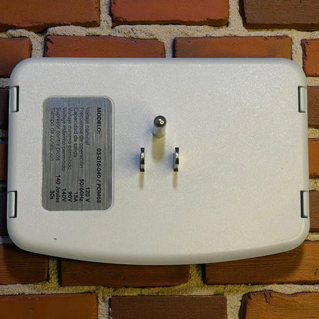 Protector Voltaje Vitron 3 Tomas 120v Equipos Electrónicos