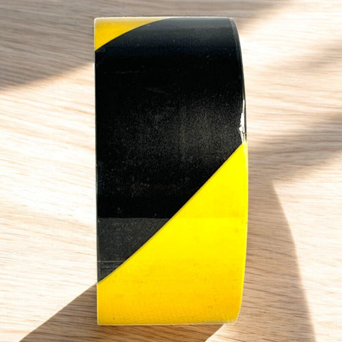 Cinta De Seguridad Peligro Amarillo/negro 30mtx50mm Wadfow