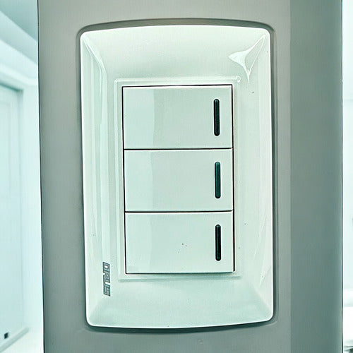 Interruptor Triple Blanco 10amp Orus