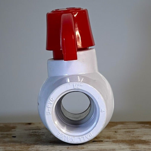 Llave De Paso 1/2"  Rosca PVC Pesada Atouan