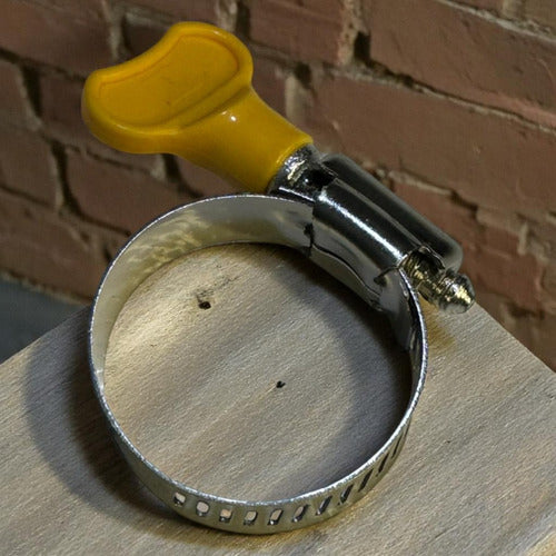 Abrazadera Metálica 3/4"  A 1 3/4"  C/manija Covo