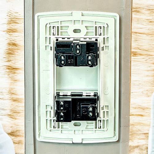 Interruptor Toma Blanco 15amp Orus