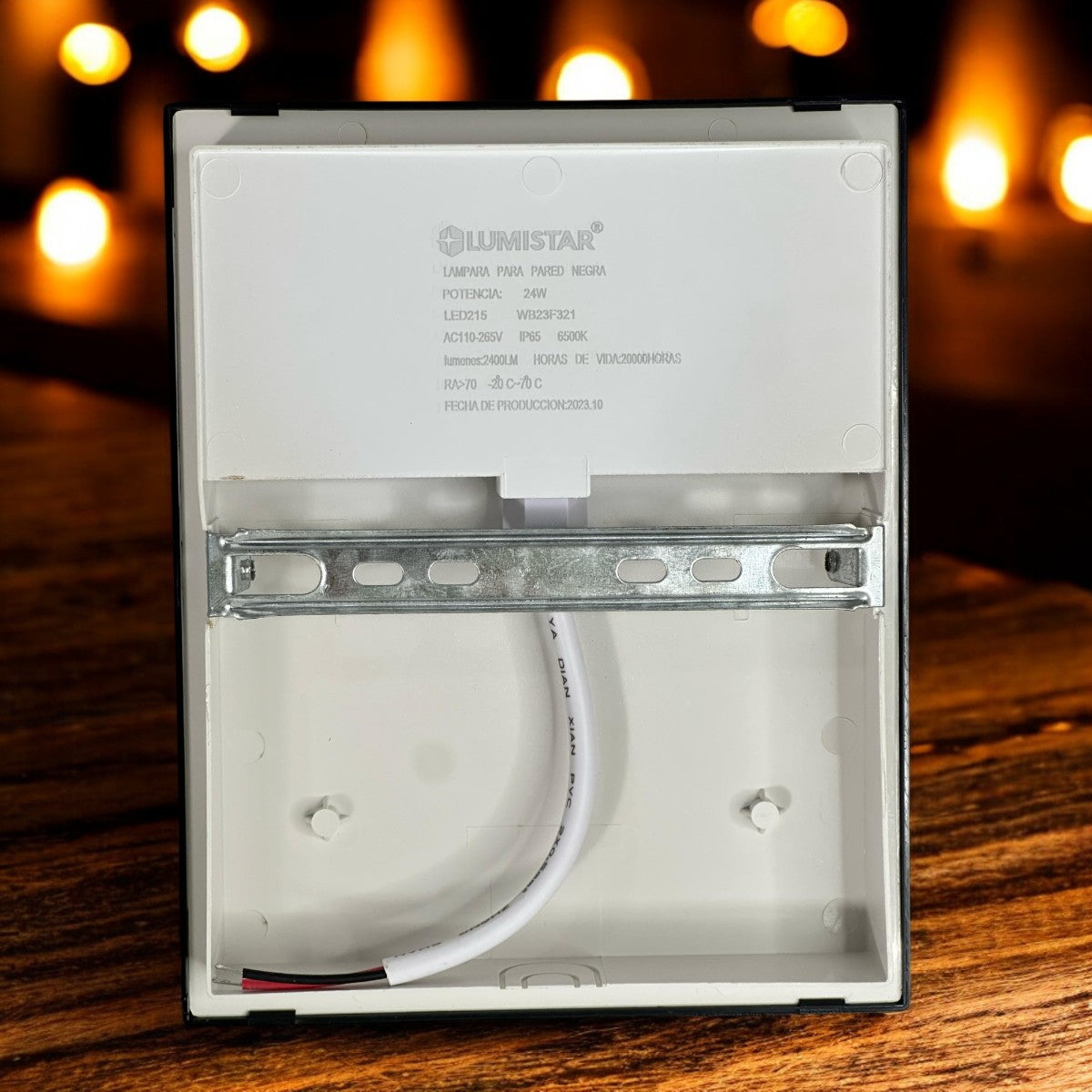 Vapoleta Led Cuadrada Decorativa Negra 4lineas 24W 85-265V 6500K IP54 Lumistar