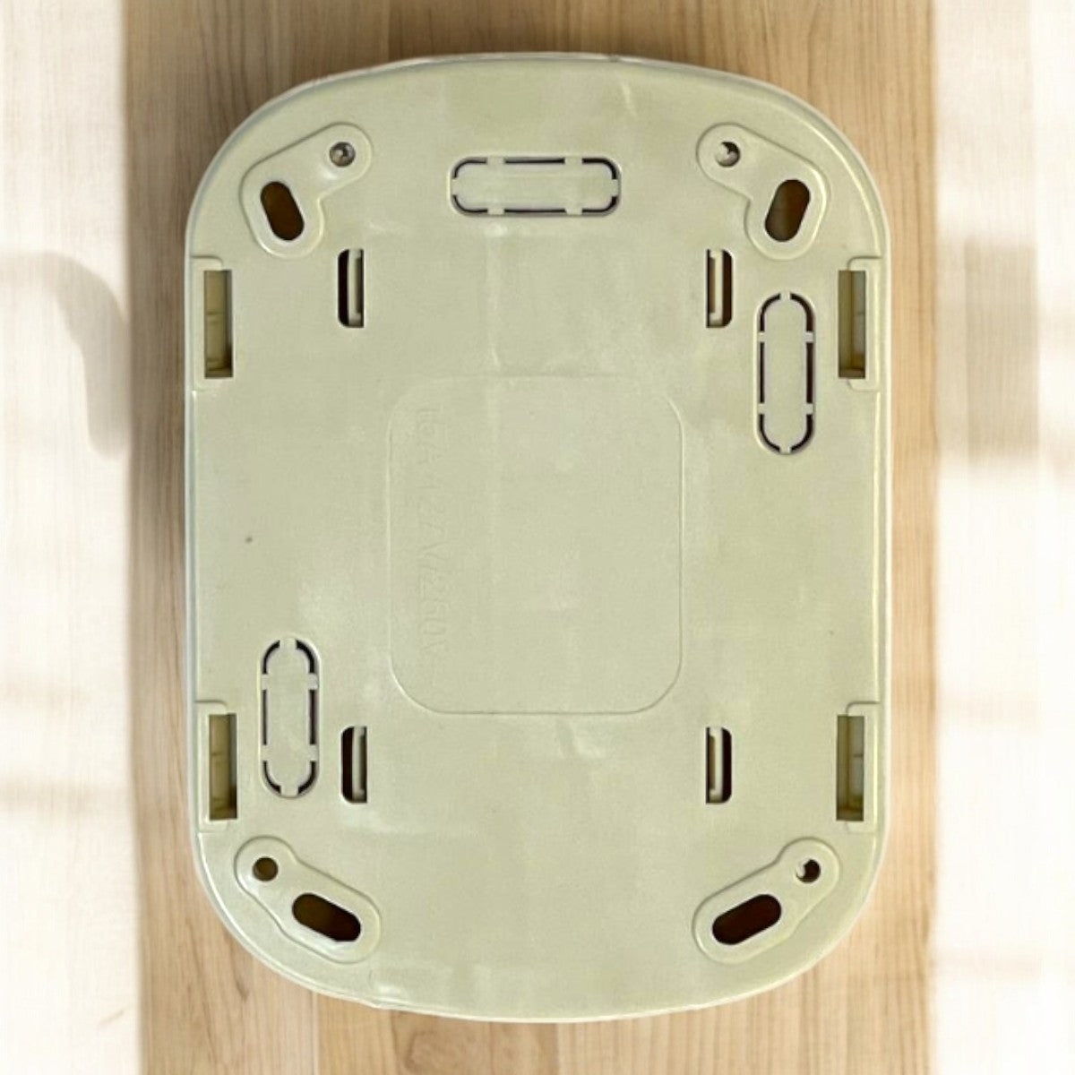 Toma Doble C/Tierra Superficial 127-250V 15AMP Lumistar