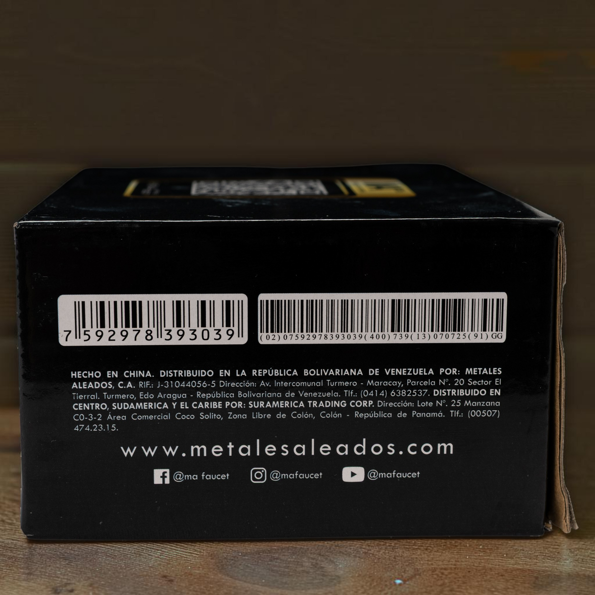 Griferia Llave Para Lavamanos Doble Cuello Cisne Corto M.a