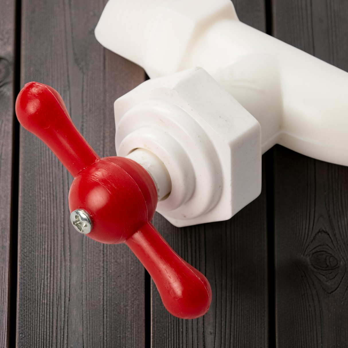 Llave De Chorro Maguera Pvc 1/2 Y Pico Metales Aleados