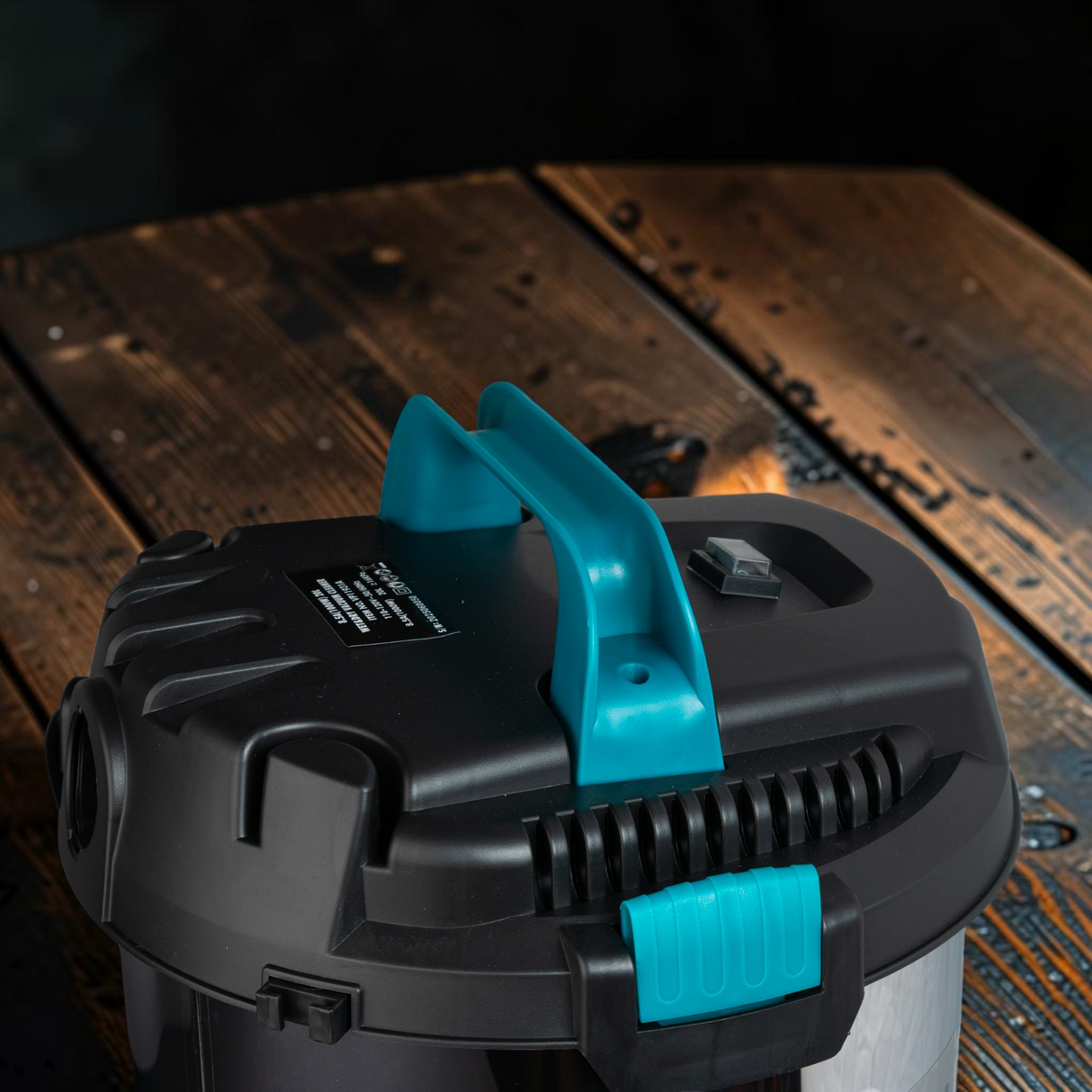 Aspiradora Seco Y Húmedo Industrial 20lt 100w Victeche