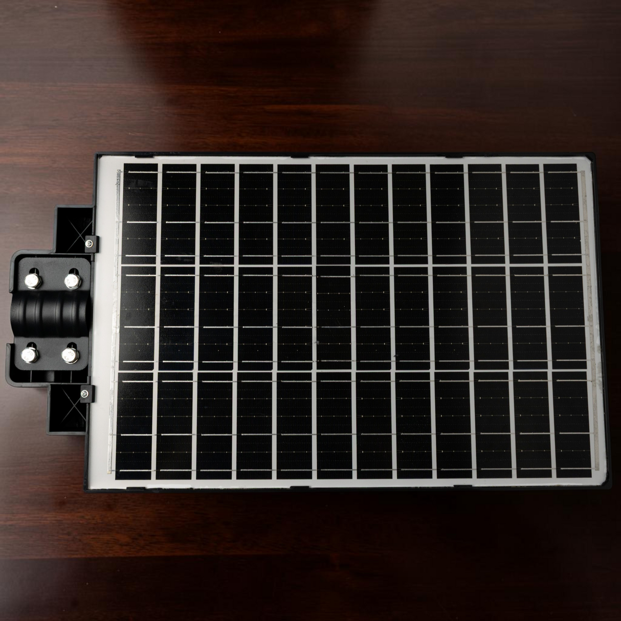 Reflector De Alumbrado Público Led Solar 220w Fox