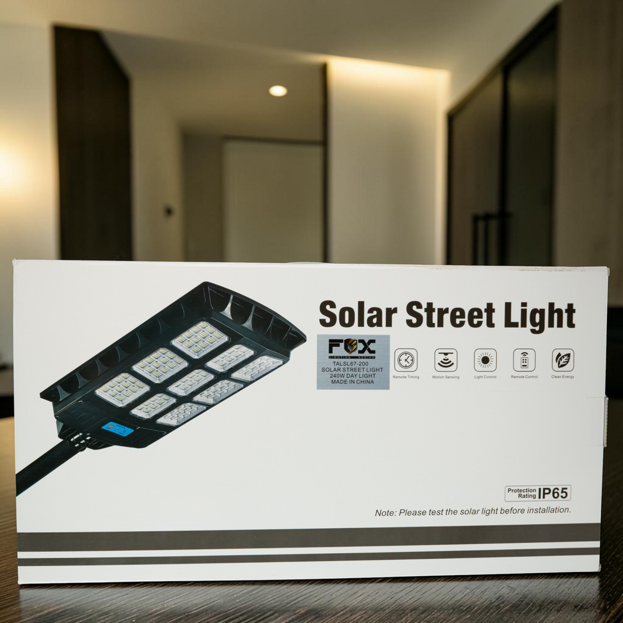 Reflector De Alumbrado Público Led Solar 240w Fox