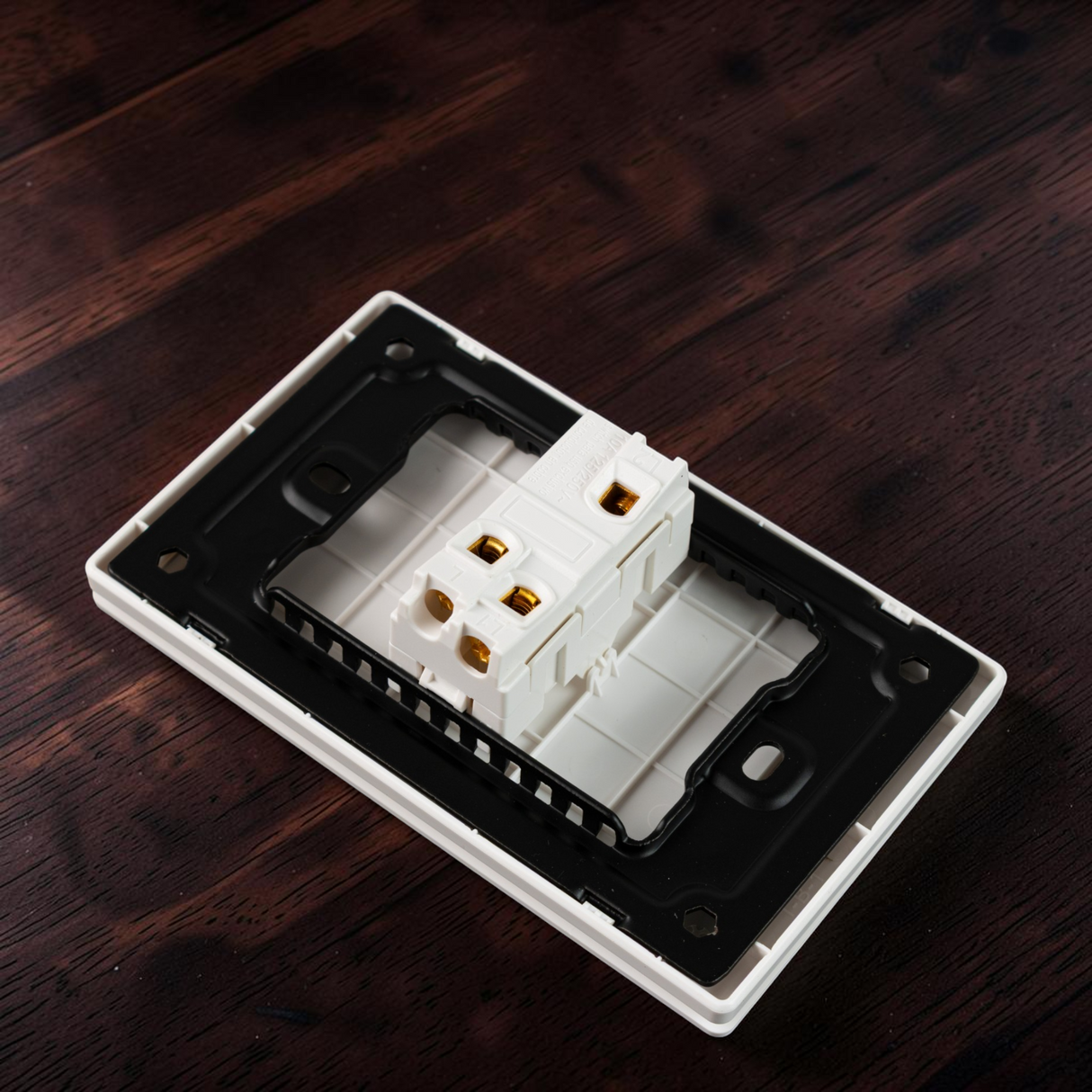 Interruptor 1 Botón Sencillo 2000w Lumistar