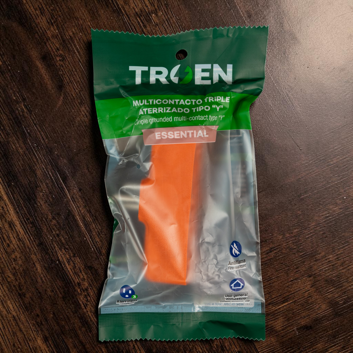 Adaptador/enchufe Multicontacto Triple Rectangular Troen