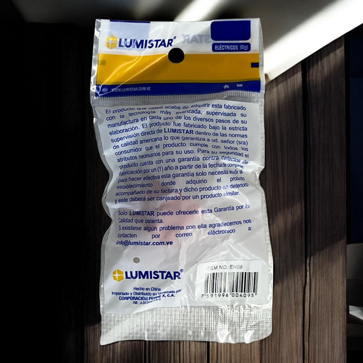 Convertidor 3 A 2 De Goma 110/130V 15AMP Lumistar